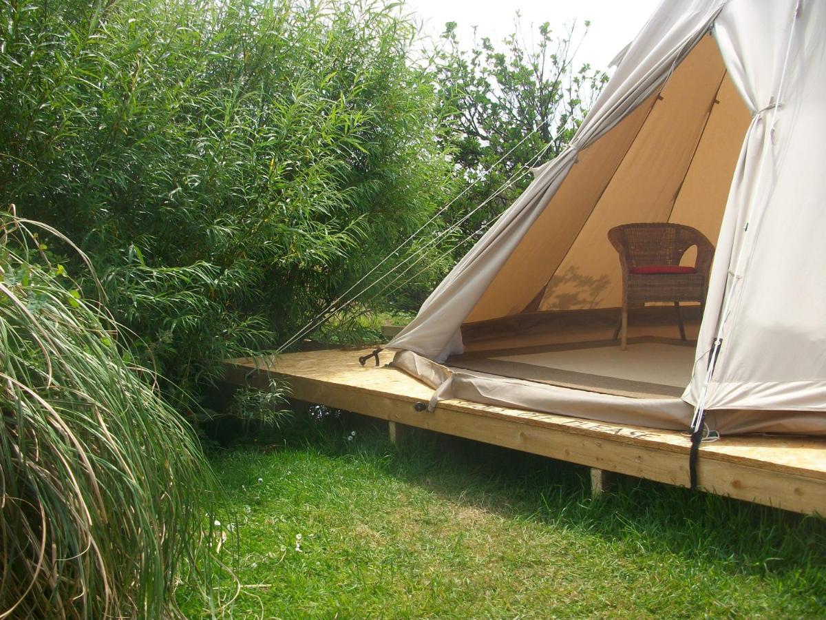 Aille River Tourist Hostel Glamping دولين المظهر الخارجي الصورة